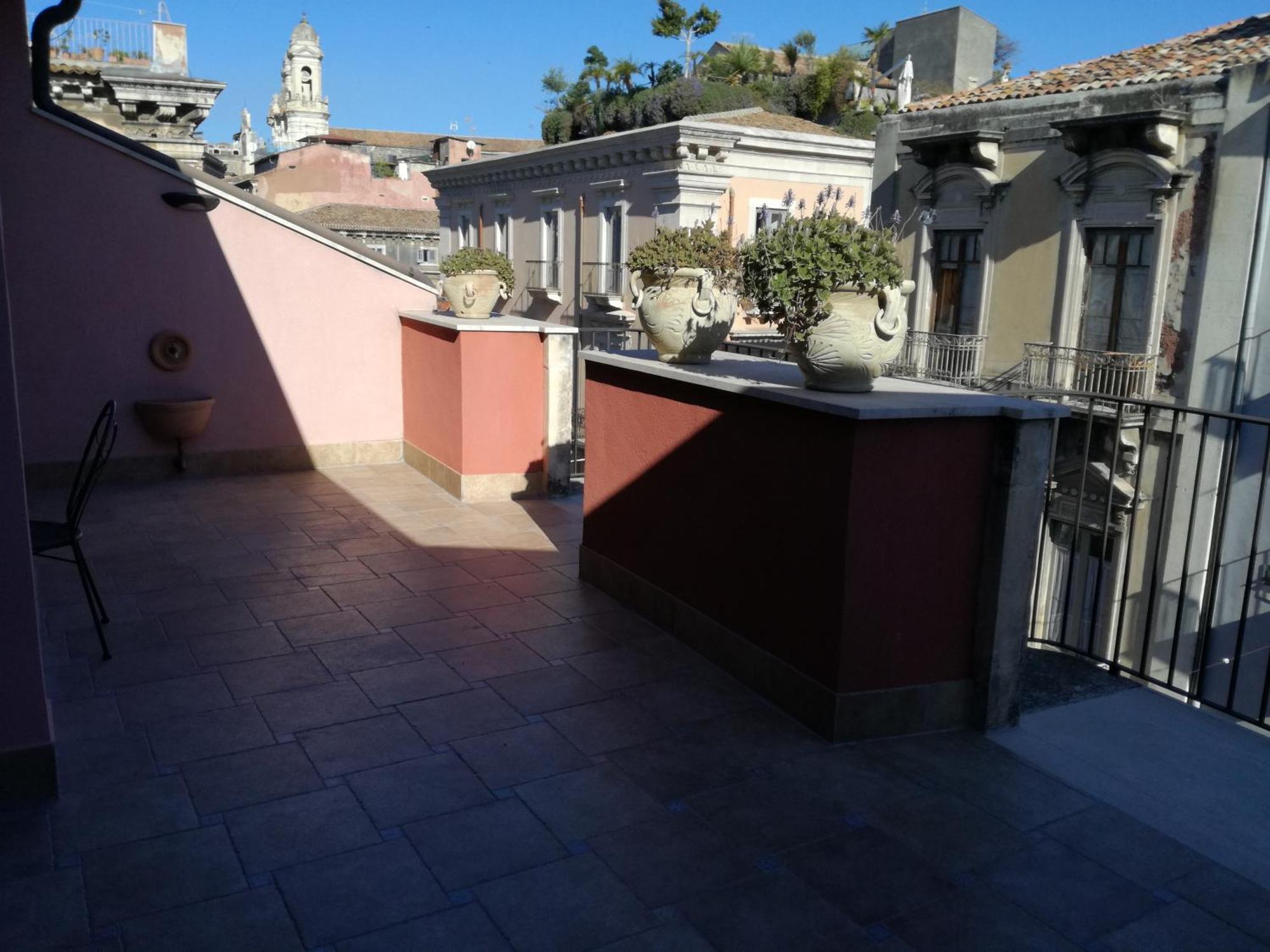 Altevolte Rooms Catania Bagian luar foto